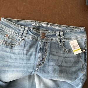 Wallflower Women's Light Blue Boot Cut Jeans